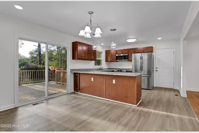 1013 Glenlea Drive, Wilmington, NC 28405 - Photo 9