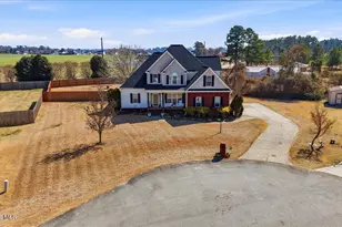 106 Glasgow Ln, La Grange, NC 28551 - Photo 5