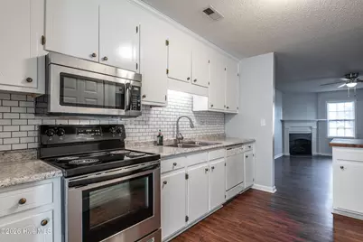 520 Lake Road #A&B, Greenville, NC 27834 - Photo 7