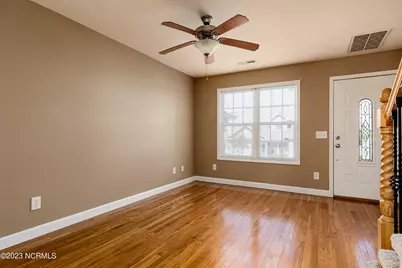 202 Clover Court, Aberdeen, NC 28315 - Photo 3