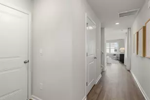 4326 Majesty Dr, Castle Hayne, NC 28429 - Photo 5