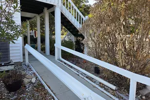 300 Spencer-Farlow Dr, Carolina Beach, NC 28428 - Photo 3
