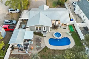 313 Keziah St, Oak Island, NC 28465 - Photo 5