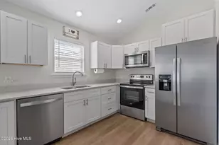 1601 Bertram Dr, Carolina Beach, NC 28428 - Photo 33
