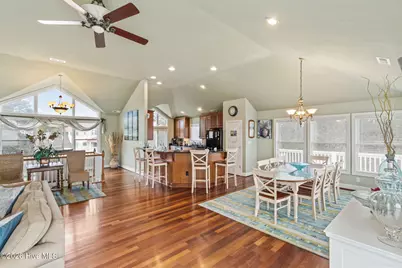 1274 Bear Foot Path, Corolla, NC 27927 - Photo 11