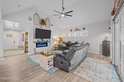 6110 Albatross Drive, New Bern, NC 28560 - Photo 5