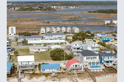 325 N Shore Drive, Surf City, NC 28445 - Photo 11