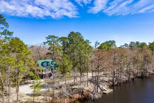 815 Riverview Dr, Burgaw, NC 28425 - Photo 73