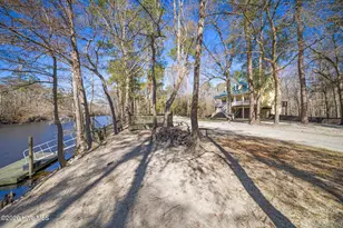 815 Riverview Dr, Burgaw, NC 28425 - Photo 65