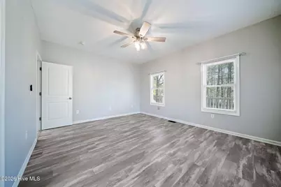815 Riverview Drive, Burgaw, NC 28425 - Photo 31