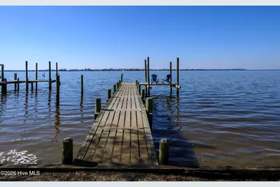 321 Riverside Drive, New Bern, NC 28560 - Photo 71