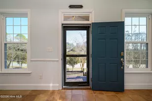 321 Riverside Dr, New Bern, NC 28560 - Photo 13