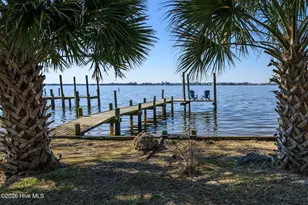 321 Riverside Dr, New Bern, NC 28560 - Photo 71
