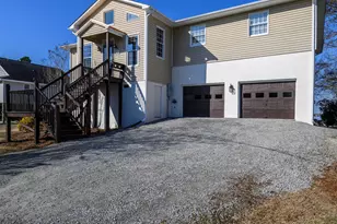 321 Riverside Dr, New Bern, NC 28560 - Photo 65