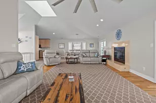 2610 Emerald Dr, Emerald Isle, NC 28594 - Photo 11
