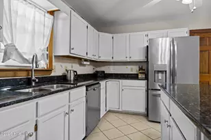 145 Alston Ave, Newport, NC 28570 - Photo 9