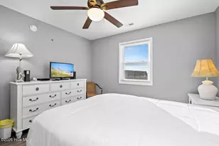 2005 Ocean Dr, Emerald Isle, NC 28594 - Photo 15
