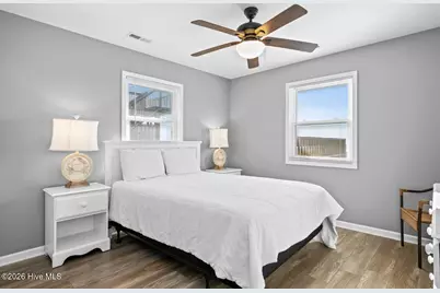 2005 Ocean Drive, Emerald Isle, NC 28594 - Photo 11