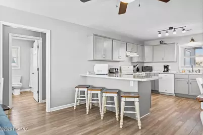 2005 Ocean Drive, Emerald Isle, NC 28594 - Photo 21