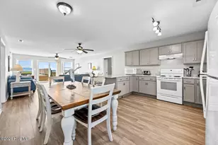 2005 Ocean Dr, Emerald Isle, NC 28594 - Photo 25