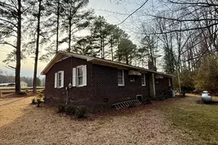 1420 Lum Brown Rd, Williamston, NC 27892 - Photo 5