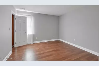 3921 Granada Drive #B, Winterville, NC 28590 - Photo 17