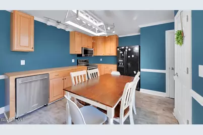 3921 Granada Drive #B, Winterville, NC 28590 - Photo 5