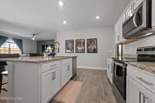 4518 Sandstone Dr, Greenville, NC 27858 - Photo 9