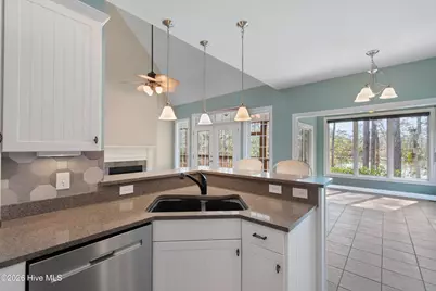 6509 Walden Pond Lane, Southport, NC 28461 - Photo 5