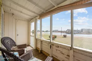 305 Atlanta Ave, Carolina Beach, NC 28428 - Photo 35