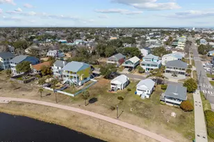 305 Atlanta Ave, Carolina Beach, NC 28428 - Photo 47