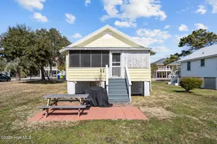 305 Atlanta Ave, Carolina Beach, NC 28428 - Photo 39