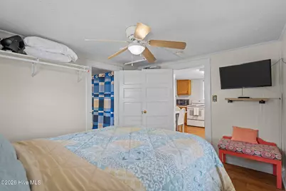 305 Atlanta Avenue, Carolina Beach, NC 28428 - Photo 25