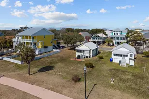 305 Atlanta Ave, Carolina Beach, NC 28428 - Photo 67