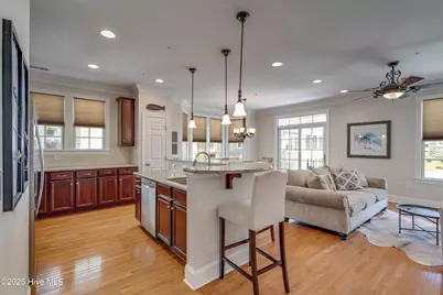 207 S Academy Street, Washington, NC 27889 - Photo 5