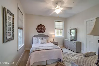 207 S Academy Street, Washington, NC 27889 - Photo 17