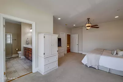 207 S Academy Street, Washington, NC 27889 - Photo 21