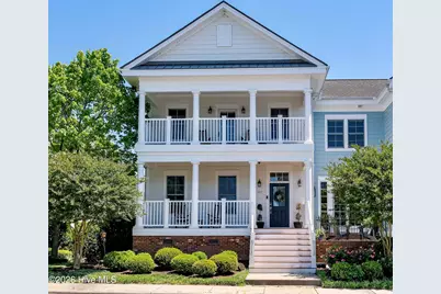 207 S Academy Street, Washington, NC 27889 - Photo 1