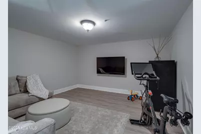 207 S Academy Street, Washington, NC 27889 - Photo 29