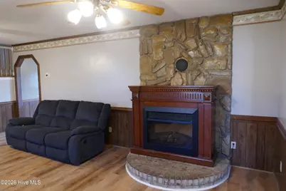 1803 Vine Street, Elizabeth City, NC 27909 - Photo 5