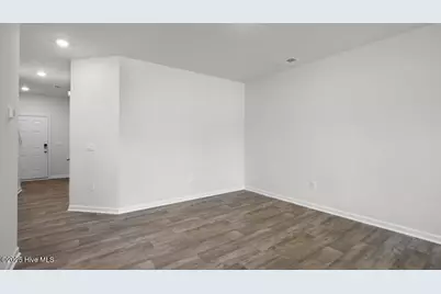 436 Ember Street, Sanford, NC 27330 - Photo 9