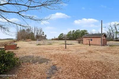 170 Flowers Road, Mount Olive, NC 28365 - Photo 17