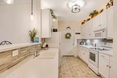 240 Woodlands Way #Unit 4, Calabash, NC 28467 - Photo 5