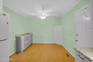 609 Edgehill Rd, Trent Woods, NC 28562 - Photo 15