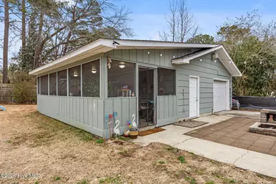 402 Jarman Street, Jacksonville, NC 28540 - Photo 7