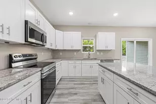2624 Fountaintown Rd, Chinquapin, NC 28521 - Photo 15