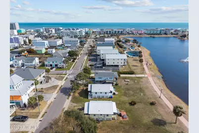 305 Atlanta Avenue, Carolina Beach, NC 28428 - Photo 17
