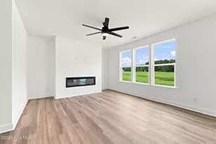 4142 Dixon Rd, Grimesland, NC 27837 - Photo 11