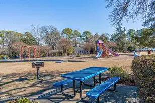 1011 Anarine Rd, Fayetteville, NC 28303 - Photo 21