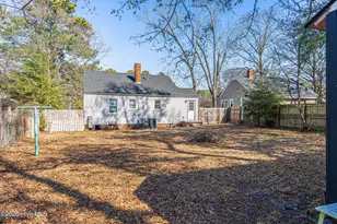 1011 Anarine Rd, Fayetteville, NC 28303 - Photo 15